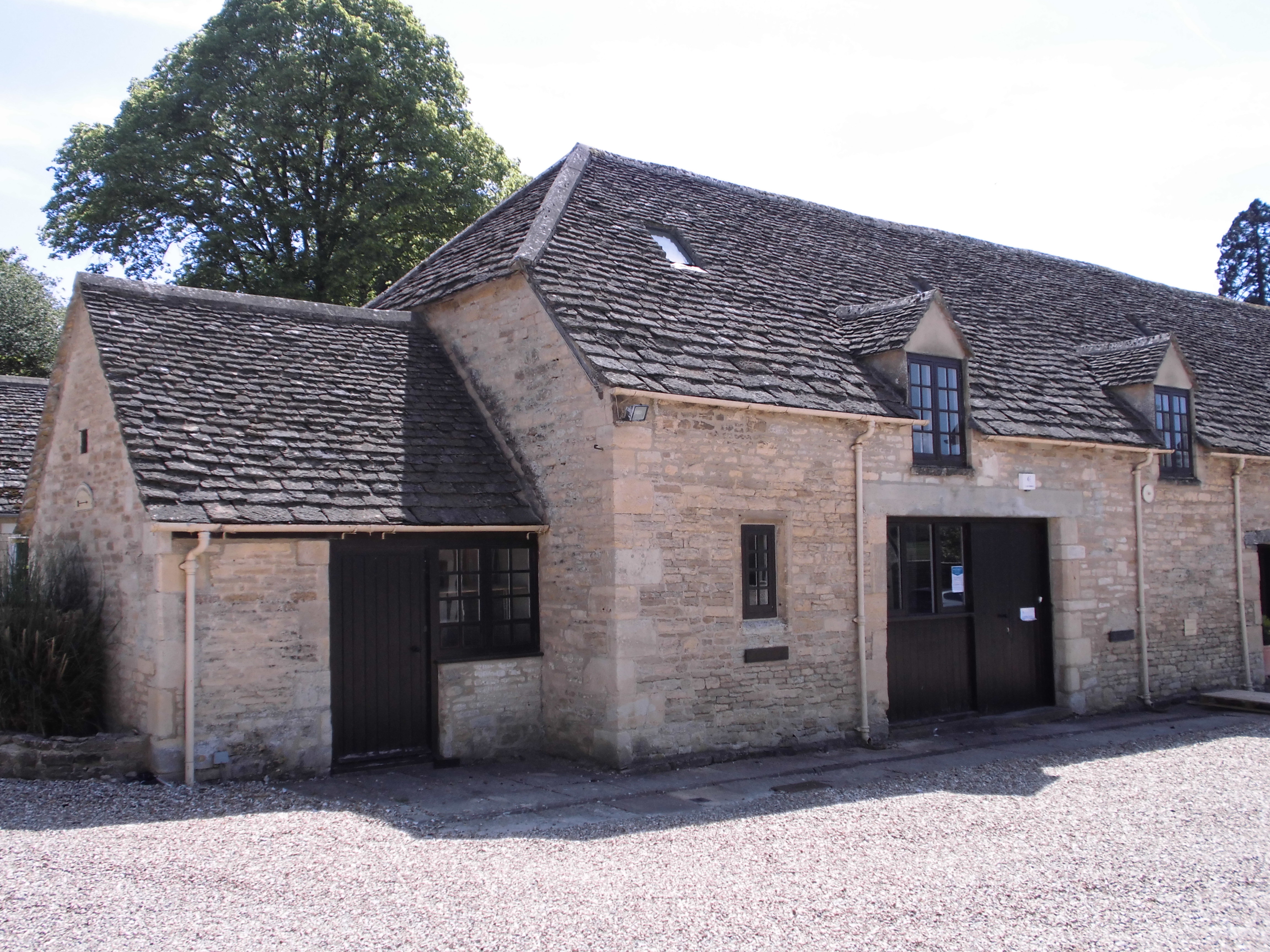 6a The Old Forge, Barnsley Park Estate, Barnsley, Cirencester, Gloucestershire GL7 5EG - Marriotts Property LLP Estate Agents Faringdon, Oxfordshire