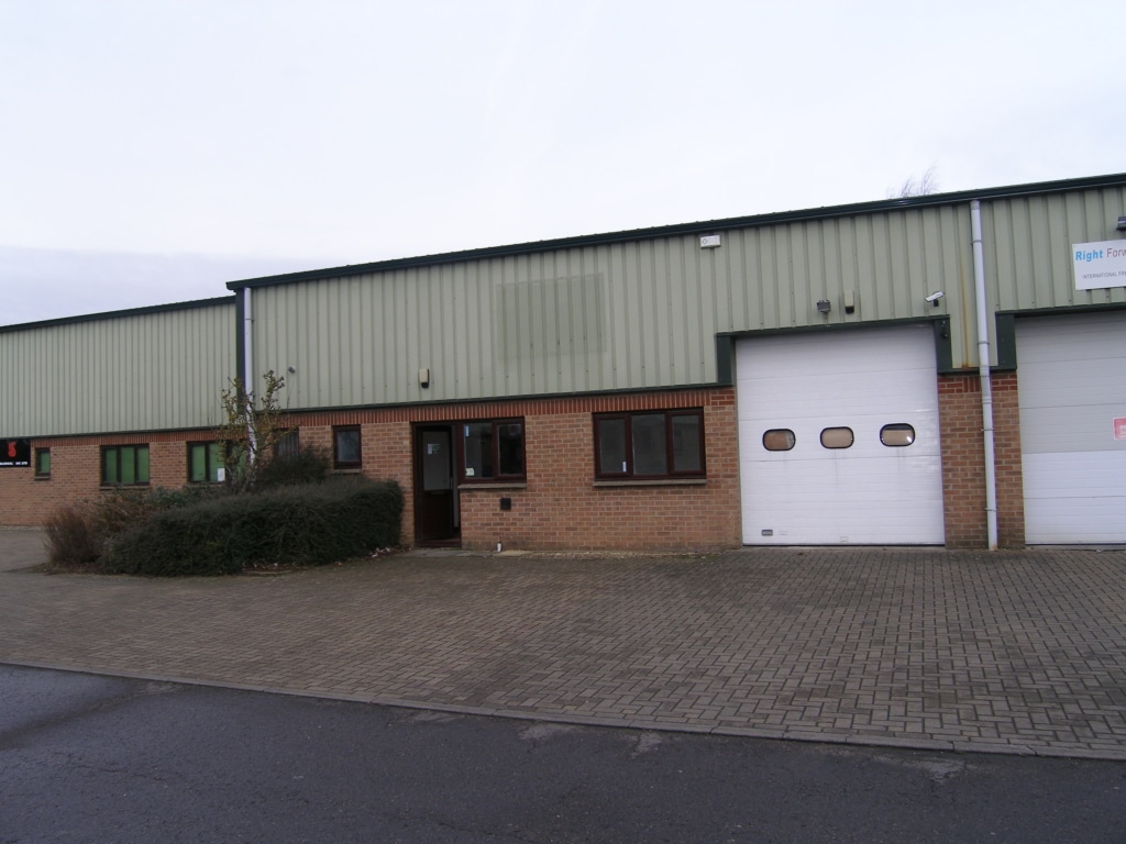 Unit 3, Wavers Ground, West Oxon Business Park, Carterton, Oxfordshire ...