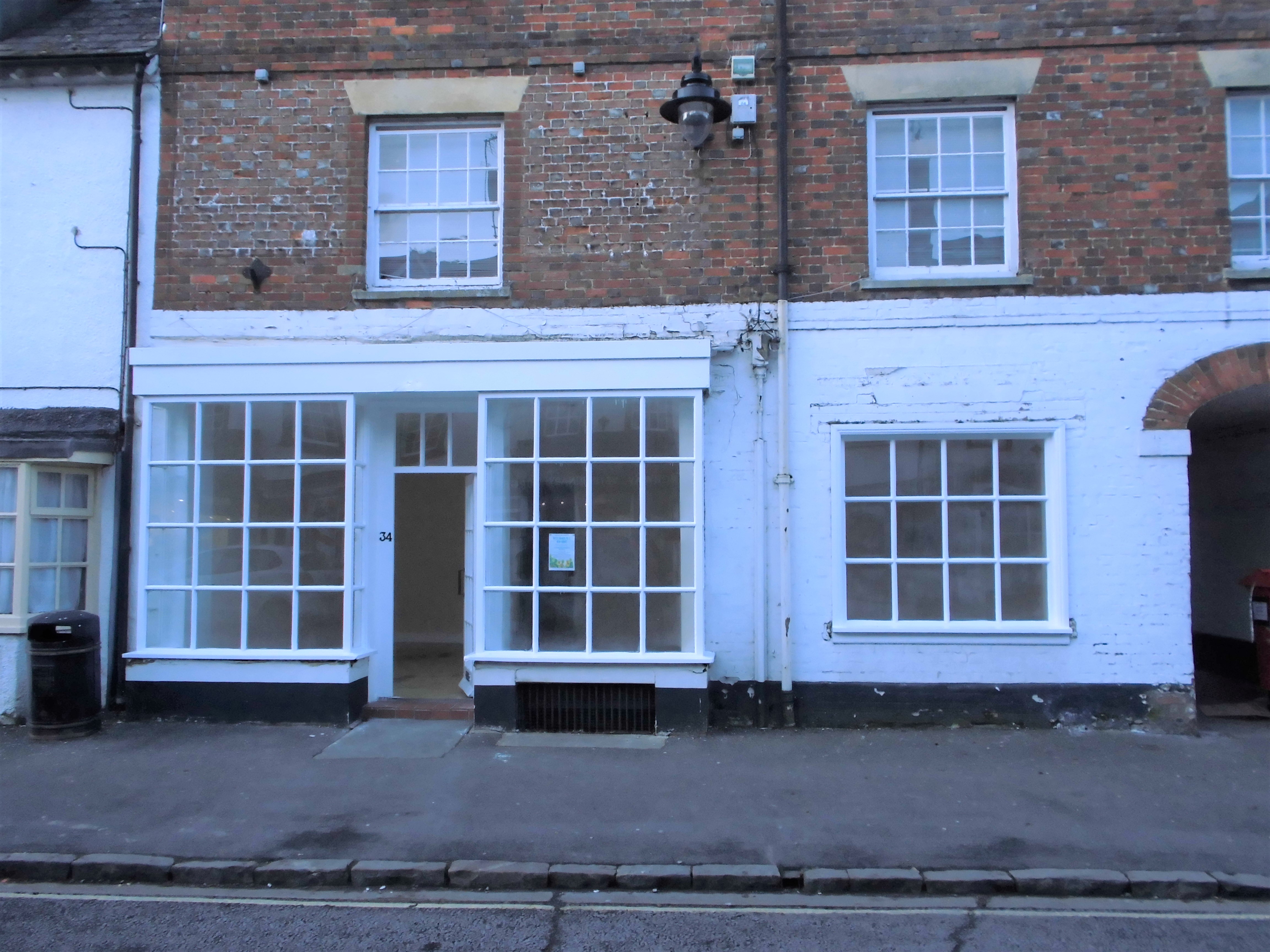 34 High Street, Highworth SN6 7AQ - Marriotts Property LLP Estate Agents Faringdon, Oxfordshire