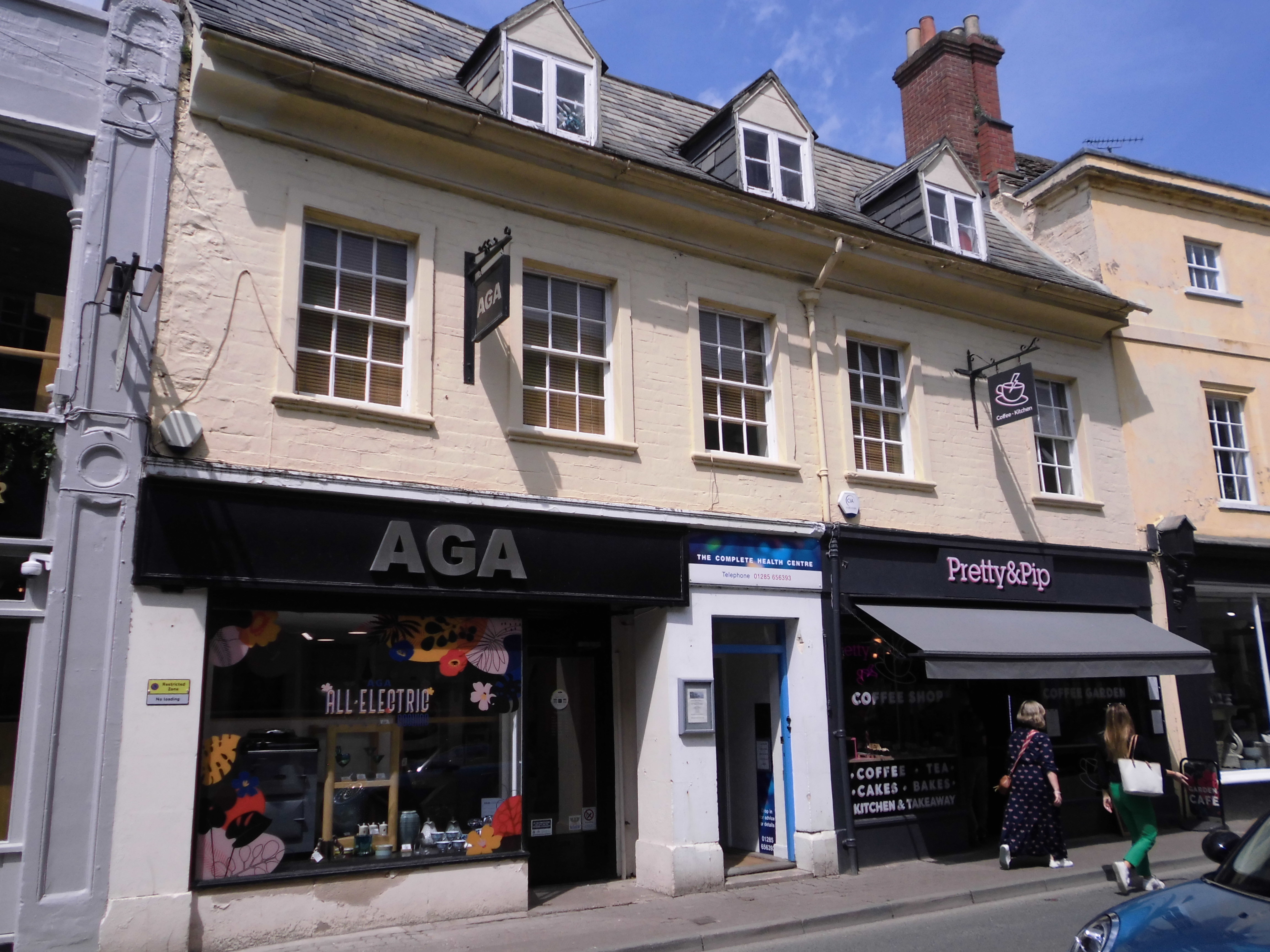 First Floor Offices, 24 Castle Street, Cirencester, Gloucestershire GL7 1QH - Marriotts Property LLP Estate Agents Faringdon, Oxfordshire