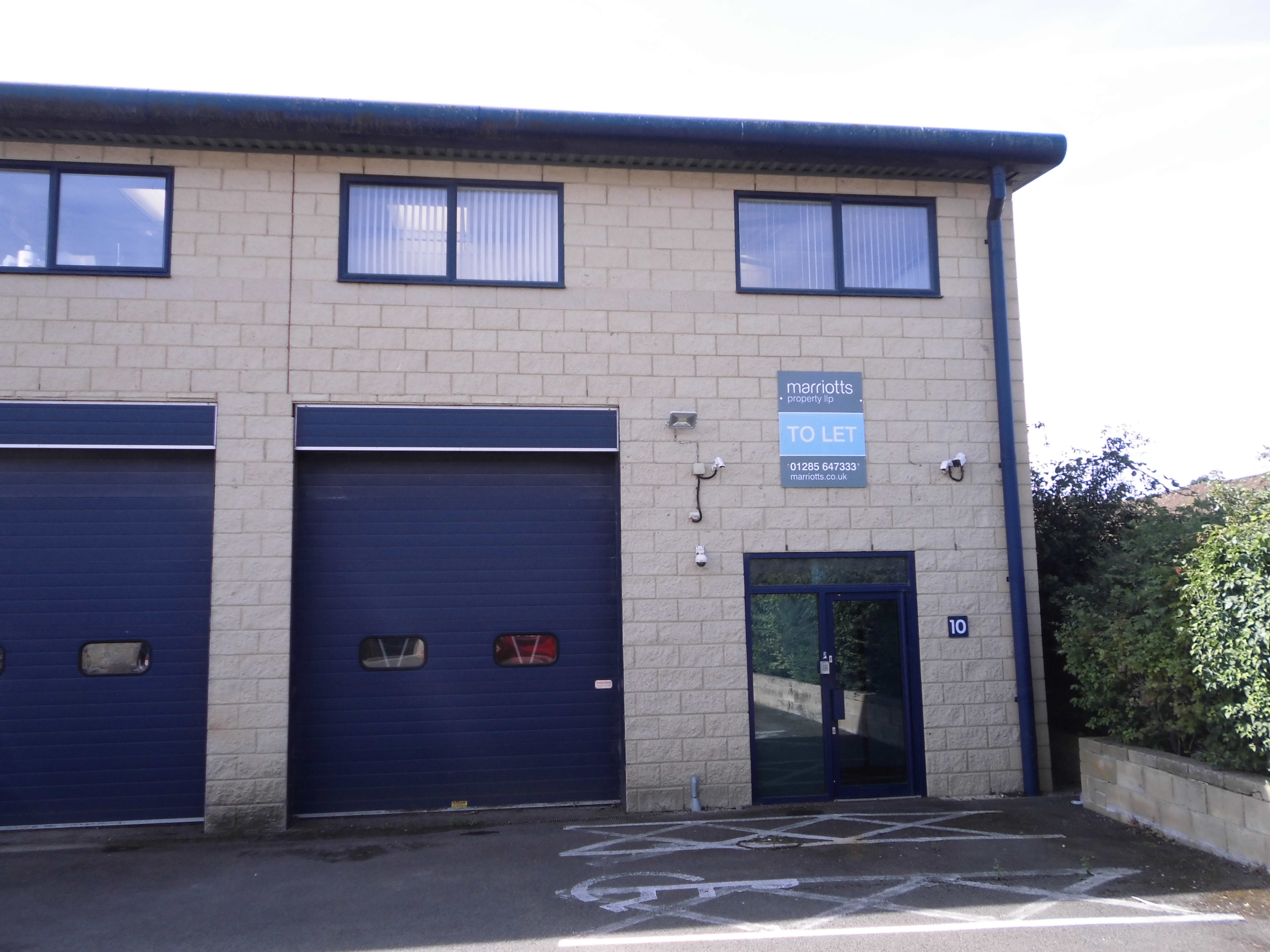 Unit 10 Global Business Park, Wilkinson Road. Cirencester, Gloucestershire GL7 1YZ - Marriotts Property LLP Estate Agents Faringdon, Oxfordshire